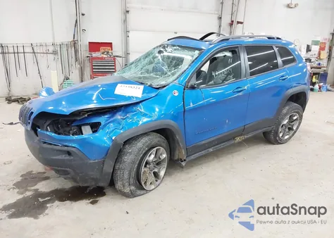 2019 Jeep Cherokee Trailhawk 4X4 z USA, uszkodzony, nr VIN 1C4PJMBX3KD341787